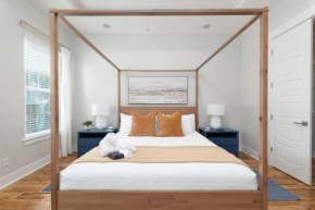 Be a Nomad - Newly renovated 4 blocks to beach